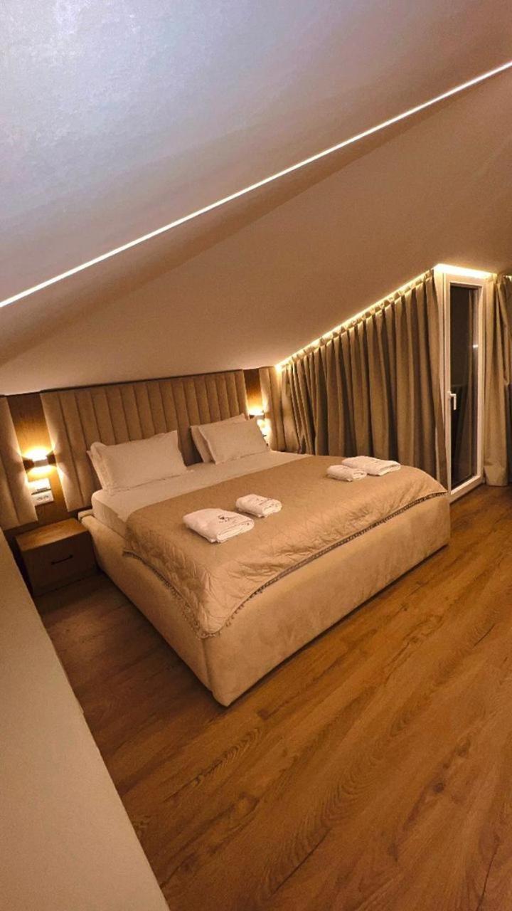 טיראנה Vila Koja Boutique Hotel מראה חיצוני תמונה