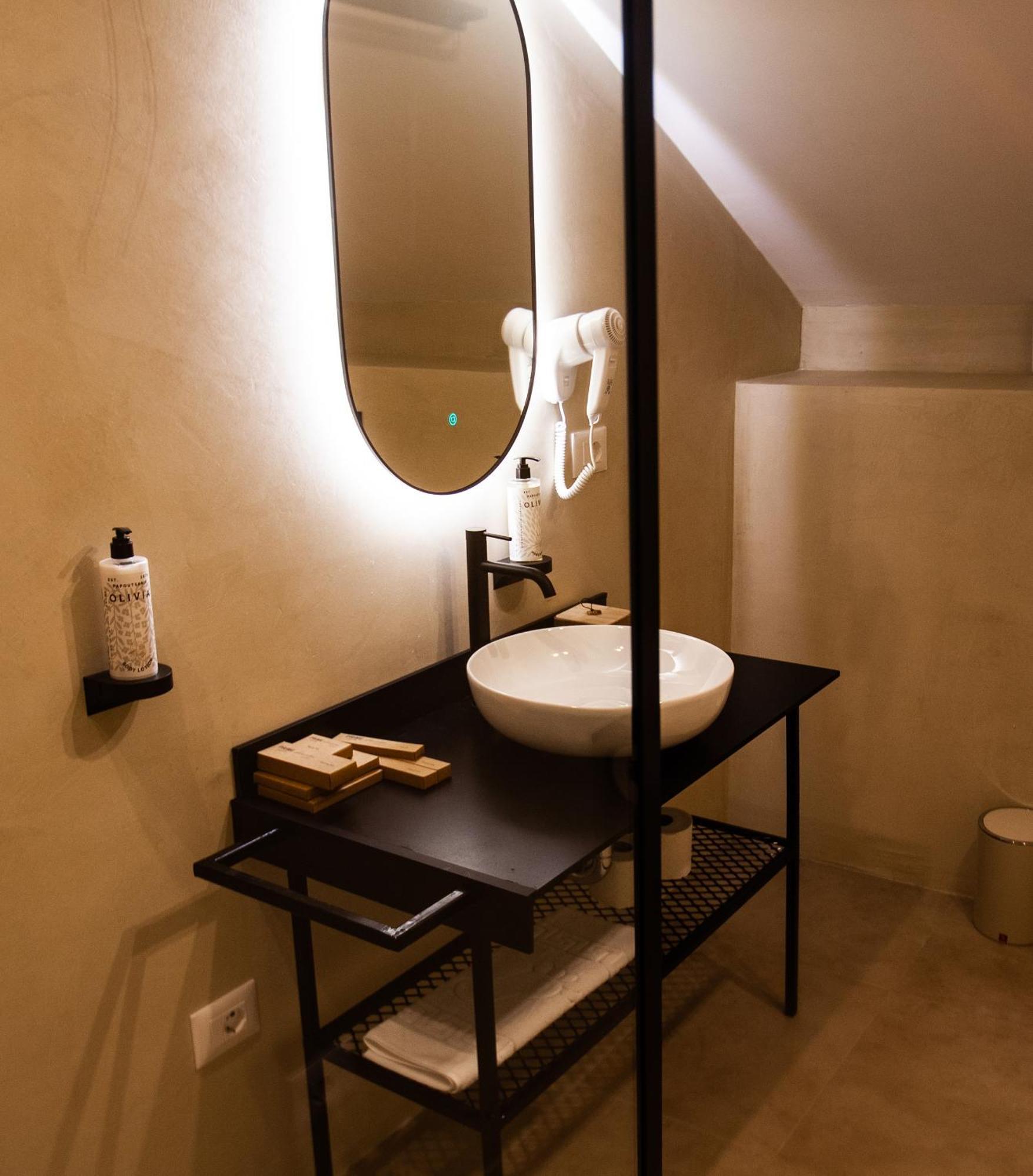 טיראנה Vila Koja Boutique Hotel מראה חיצוני תמונה